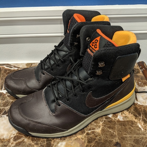 nike acg boots orange